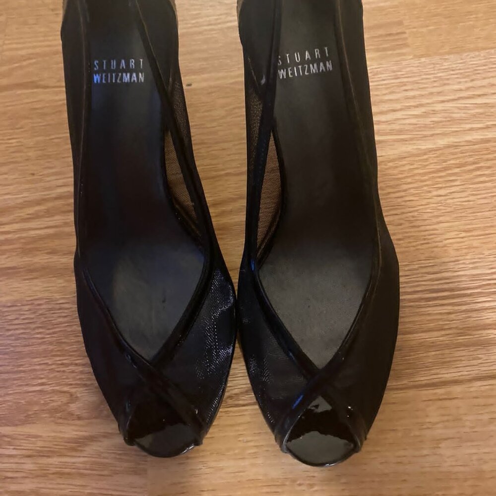 STUART WEITZMAN MESH BLACK PUMPS